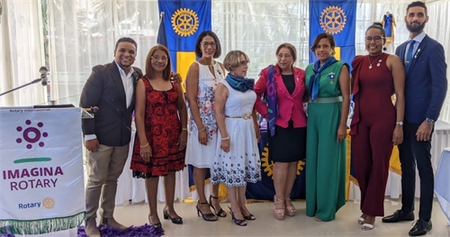 Juramentan nueva directiva del Rotary Club San Cristóbal